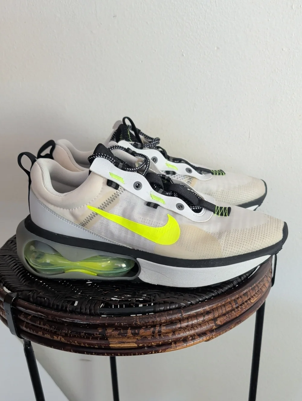 Nike Air Max 2021 Summit White Volt Men Size 11